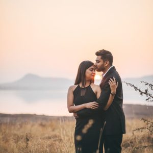 Nashik Pre Wedding Sunset Photo_