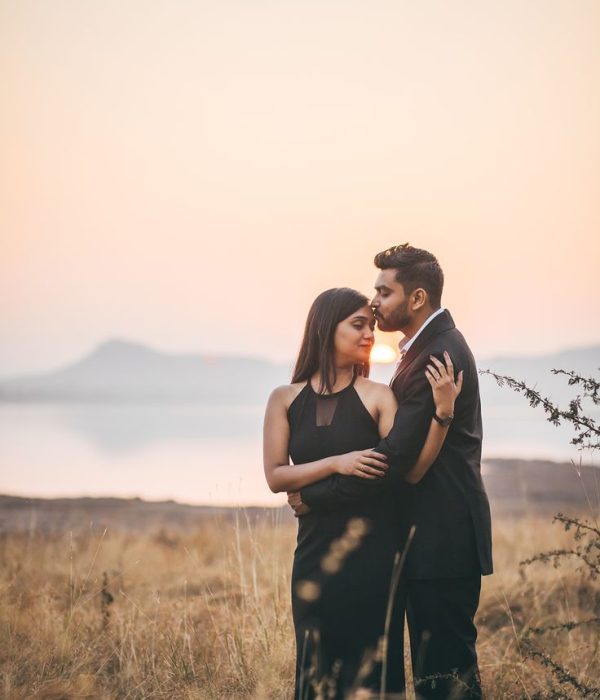 Nashik Pre Wedding Sunset Photo_